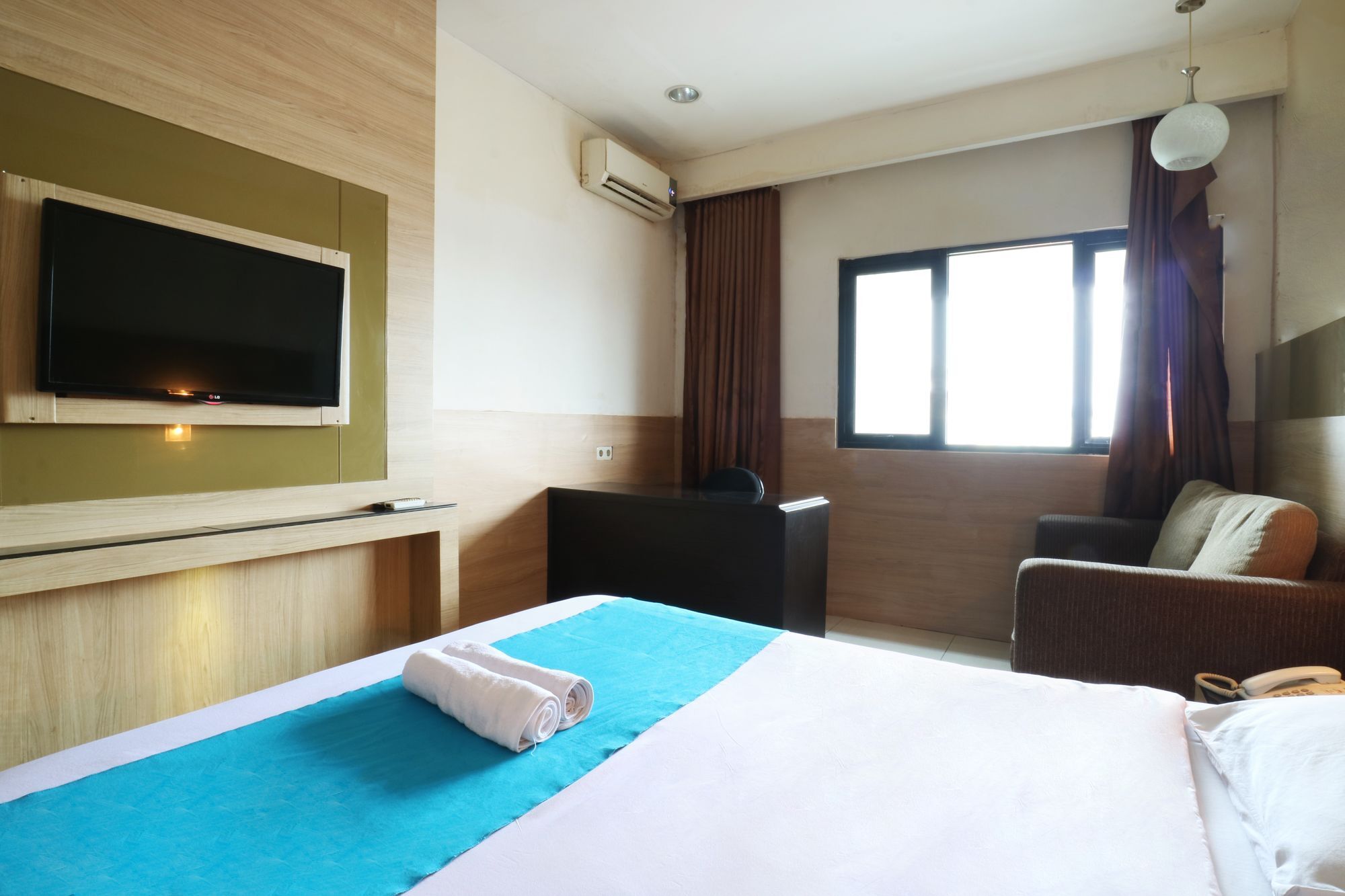 Penthouse Hotel Jakarta Exterior foto