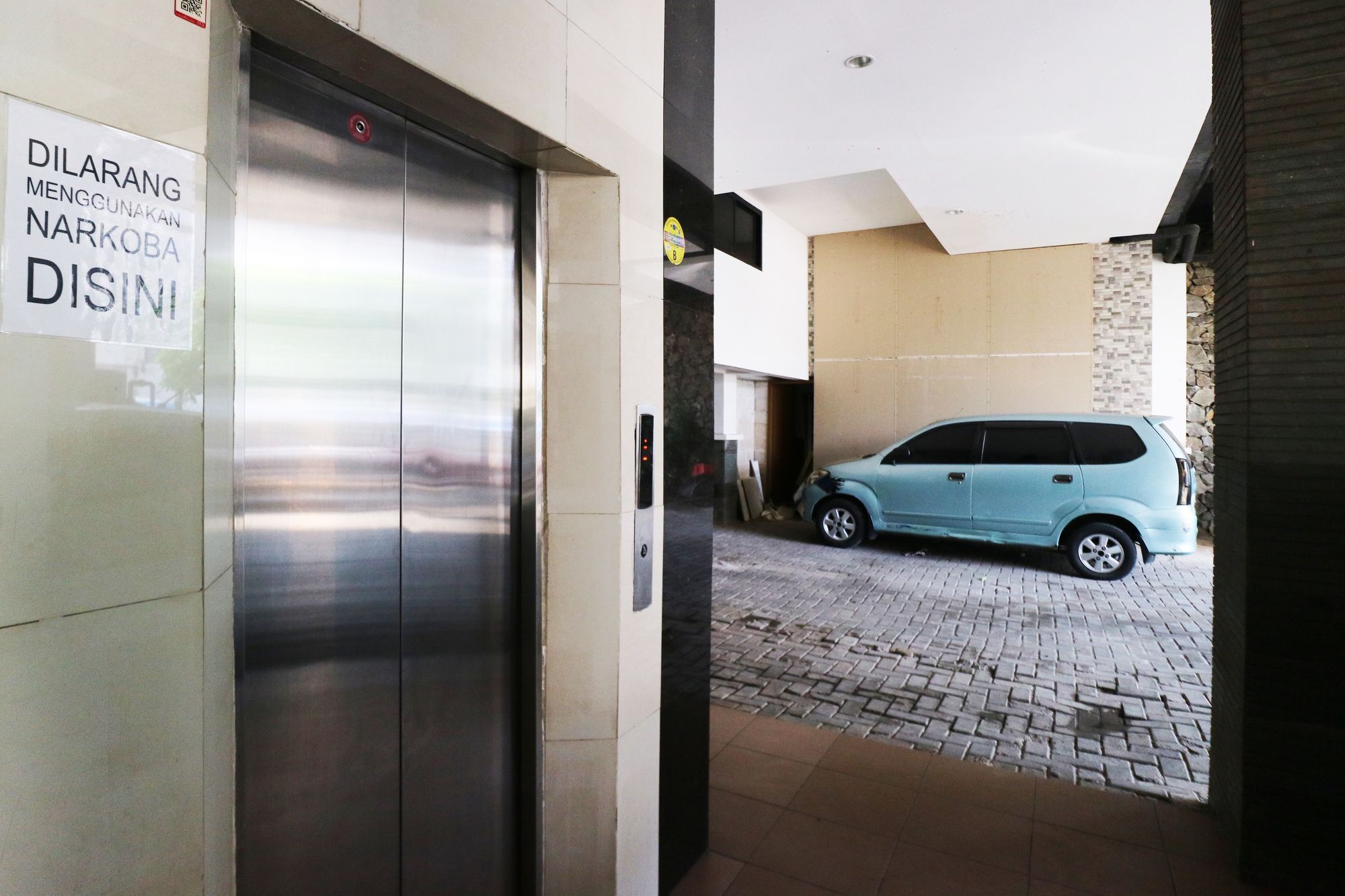 Penthouse Hotel Jakarta Exterior foto