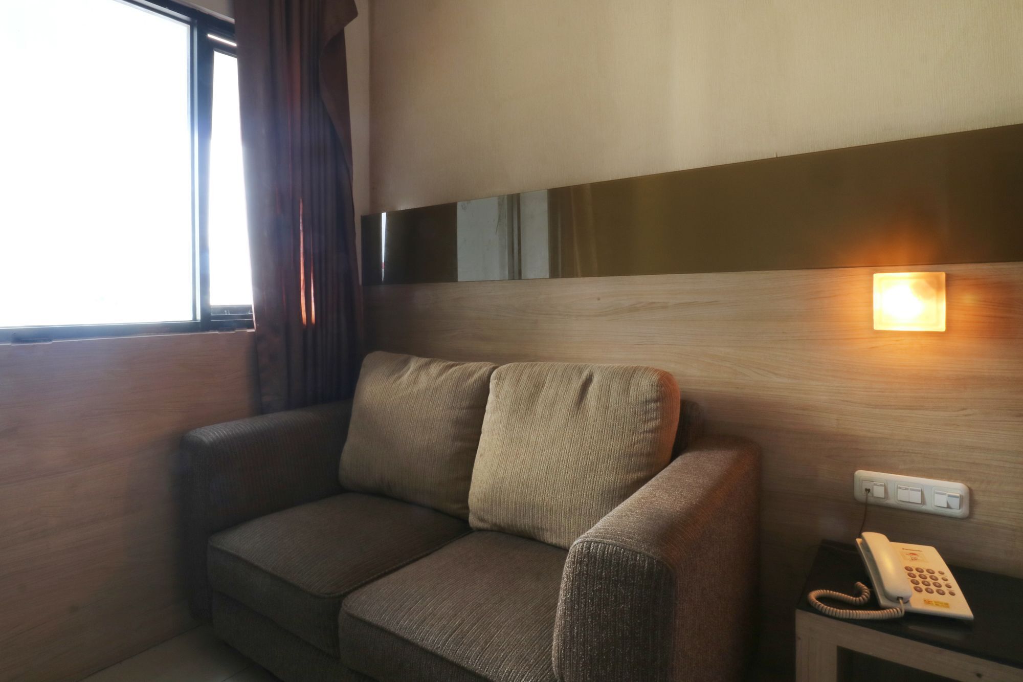 Penthouse Hotel Jakarta Exterior foto