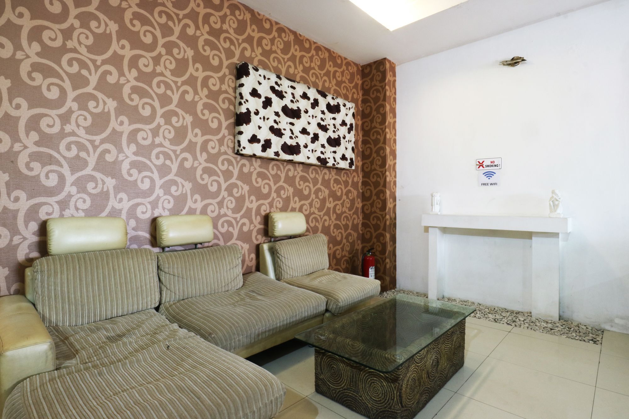Penthouse Hotel Jakarta Exterior foto